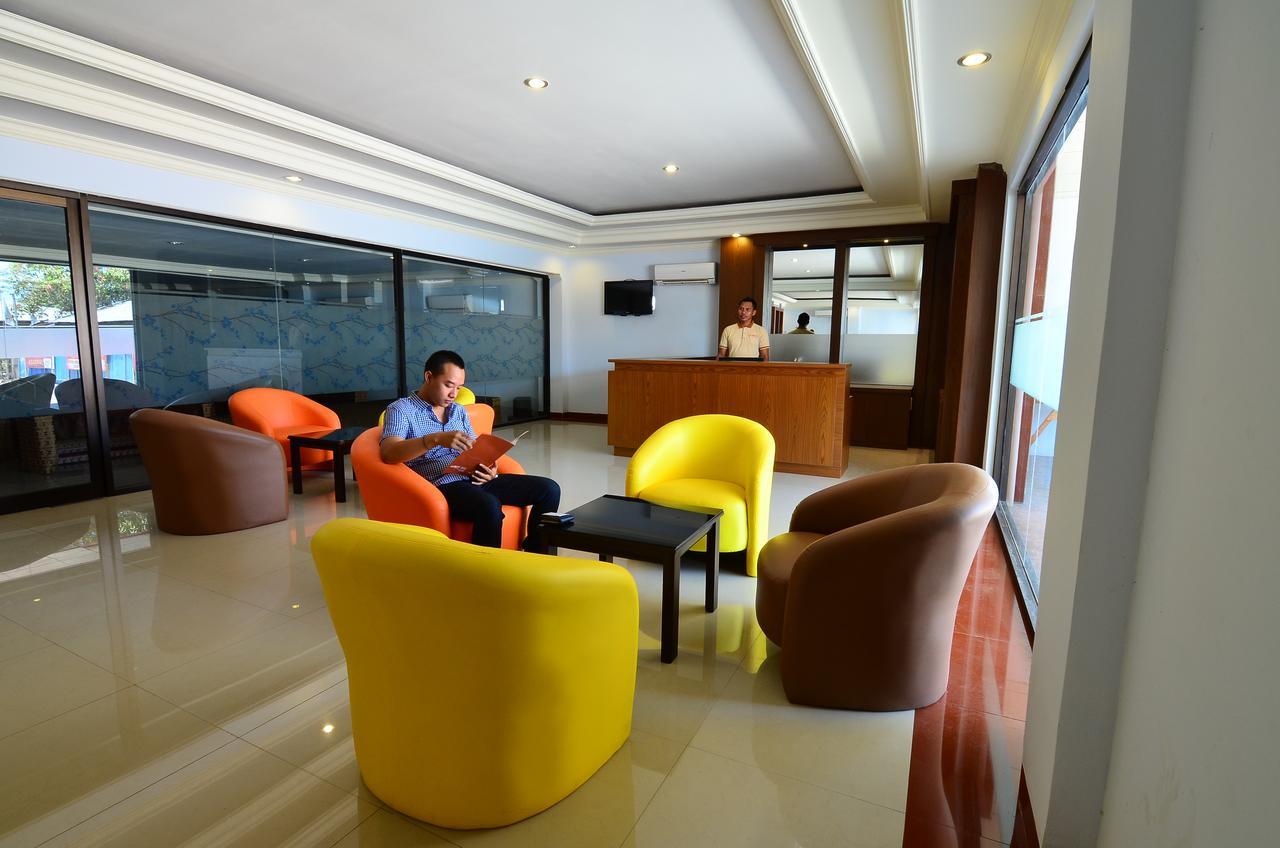 Careinn Merauke By Yolo Hospitality Екстер'єр фото